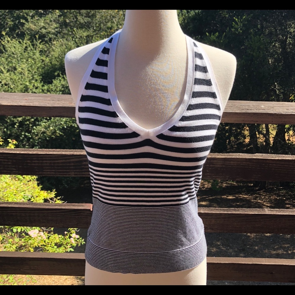Gap Halter Tank